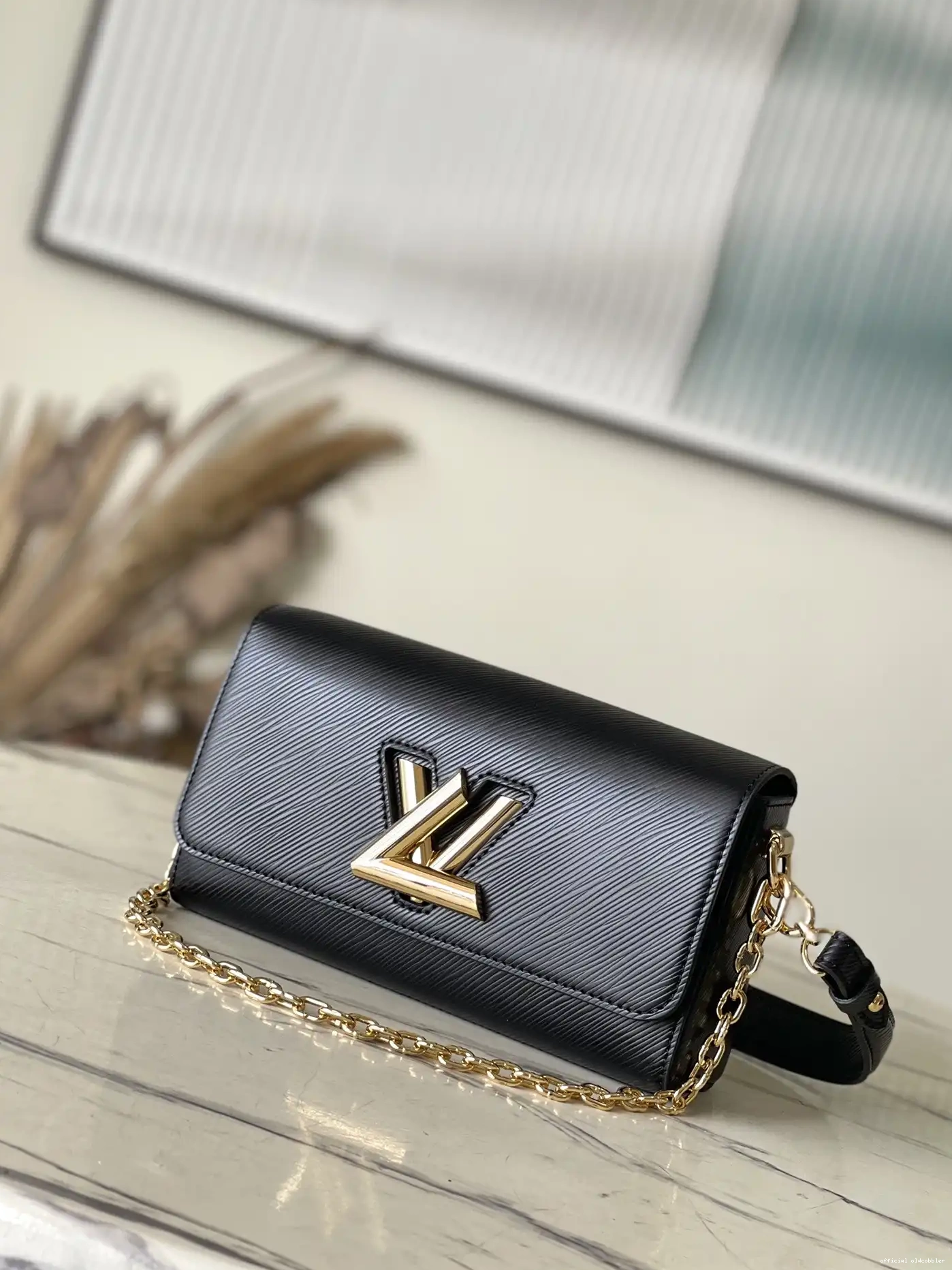 Official oldcobbler LOUIS VUITTON TWIST-23.5*12*7 cm 0517